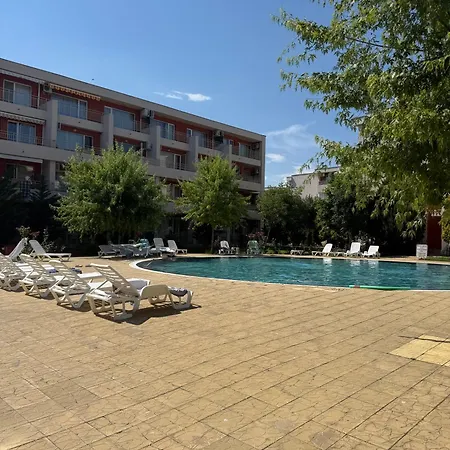 Nessebar Fc Sunny Апартаменти *