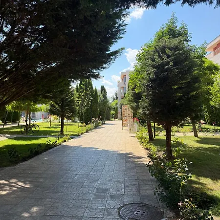 Nessebar Fc Sunny Апартаменти *