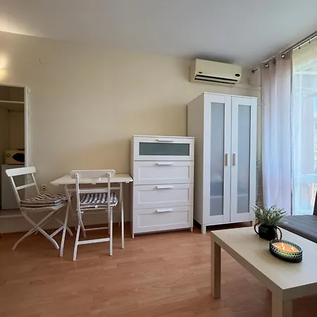 Nessebar Fc Sunny Апартаменти *